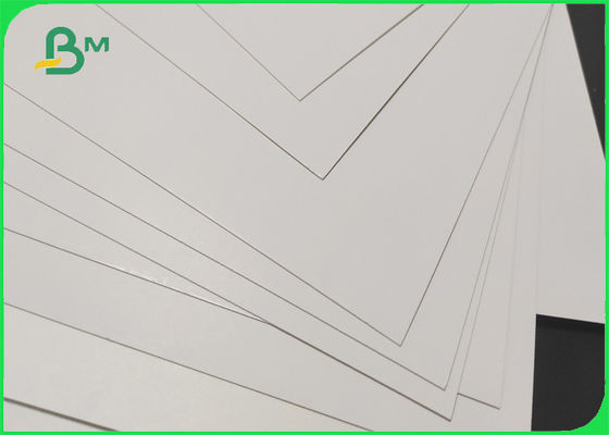 La cartulina blanca a granel estupenda del envase de comida cubrió un 215gsm lateral